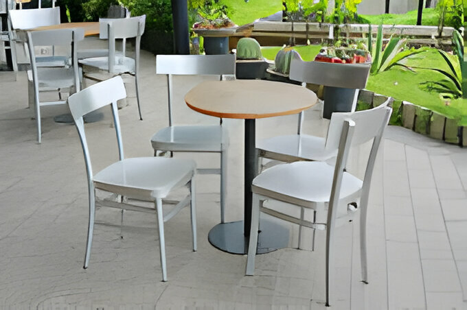 banquet chair