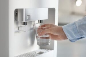 hot & cold water dispenser