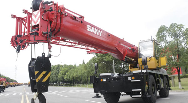 Rough terrain crane
