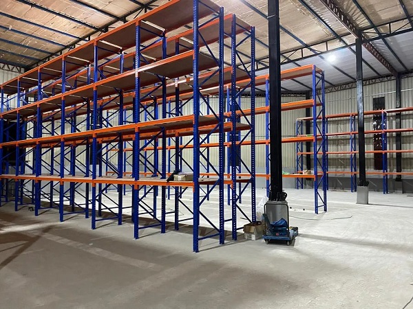Selective Pallet Racking