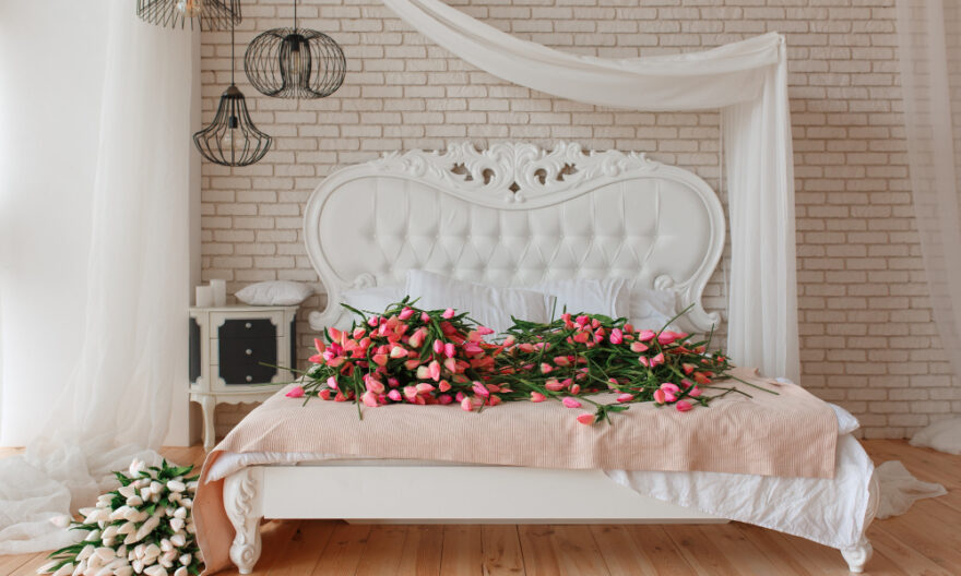 queen size bed frame
