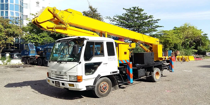 skylift rental kl