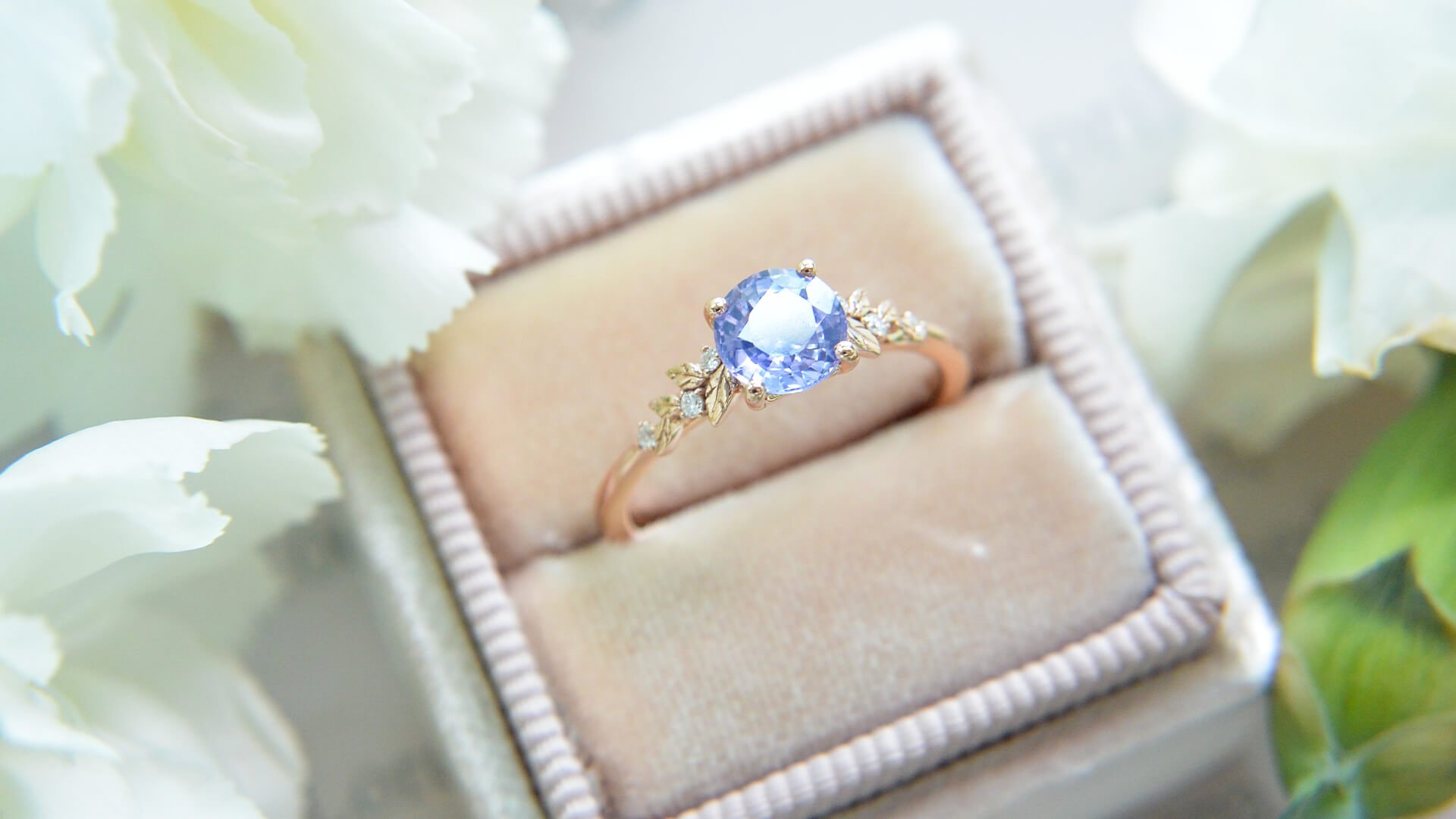 sapphire engagement ring