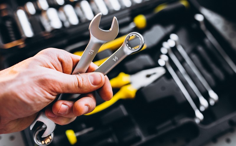 Choosing the Right Hand Tools Supplier in Singapore