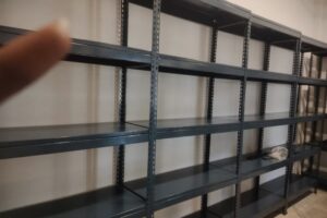 boltless shelving